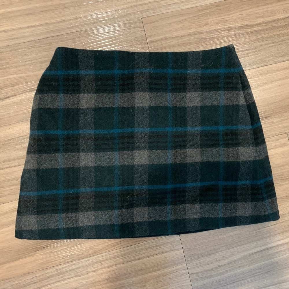 Uniqlo wool blend mini skirt